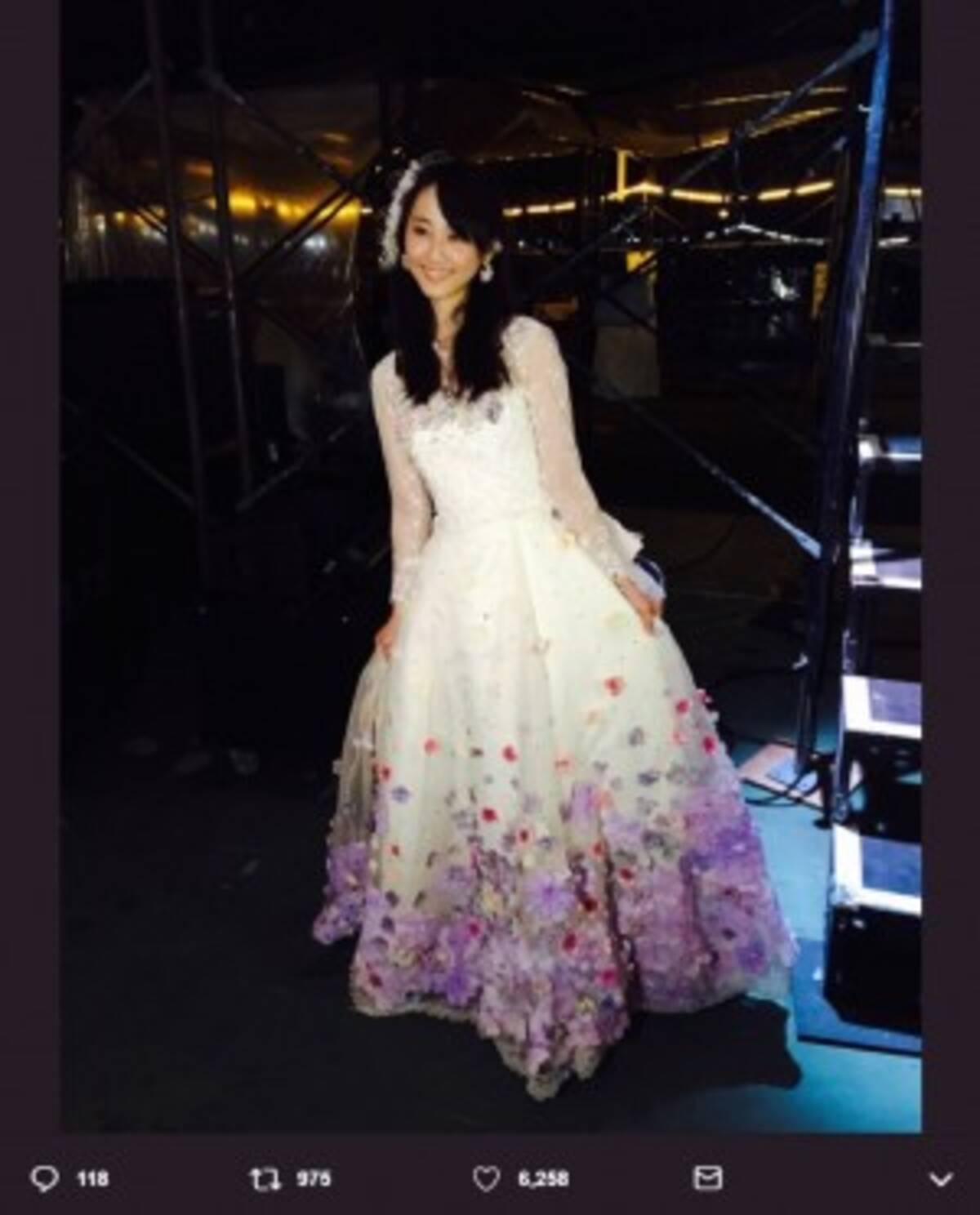 松井玲奈 Ske48衣装展 を訪れ 卒業ドレス と再会 改めて見ても 1番好きな衣装 18年10月15日 エキサイトニュース