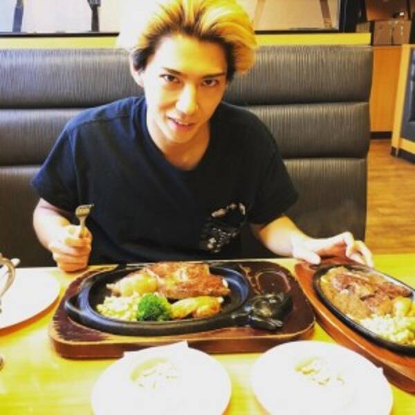 今日から俺は の賀来賢人 金髪は地毛だった カツラじゃなかったのですね 18年10月28日 エキサイトニュース