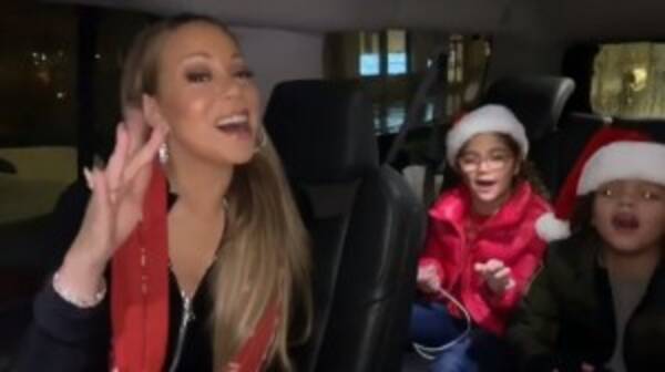 マライア キャリー 車内で双子の子供達と 恋人たちのクリスマス を熱唱 18年12月2日 エキサイトニュース