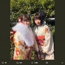 元AKB48相笠萌＆大島涼花“節目の記念写真”成人式で「コンプリート!!」　「次は結婚式」