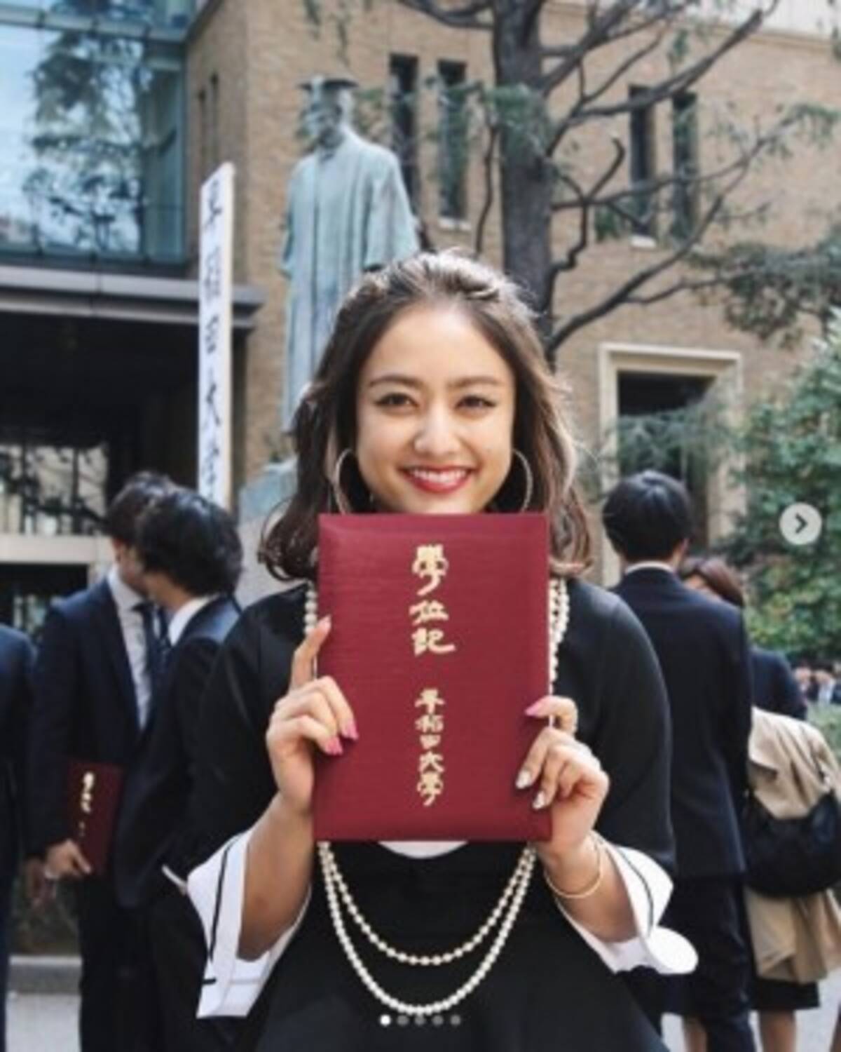 谷まりあ 早稲田大学卒業を報告 単位は夏学期で全取得 の余裕も 19年3月26日 エキサイトニュース
