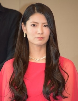 倉持明日香が強烈水着ショット 北原里英 マジかよ 16年6月7日 エキサイトニュース