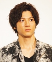 山田裕貴『ZIP！』金曜パーソナリティー決定を松井珠理奈が祝福　『死幣』の共演懐かしむ