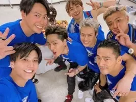 三代目jsb全員がエレベーターにぎゅう詰め 仲良し感満載 で 一緒に乗りたい ファン続出 19年8月5日 エキサイトニュース 2 2