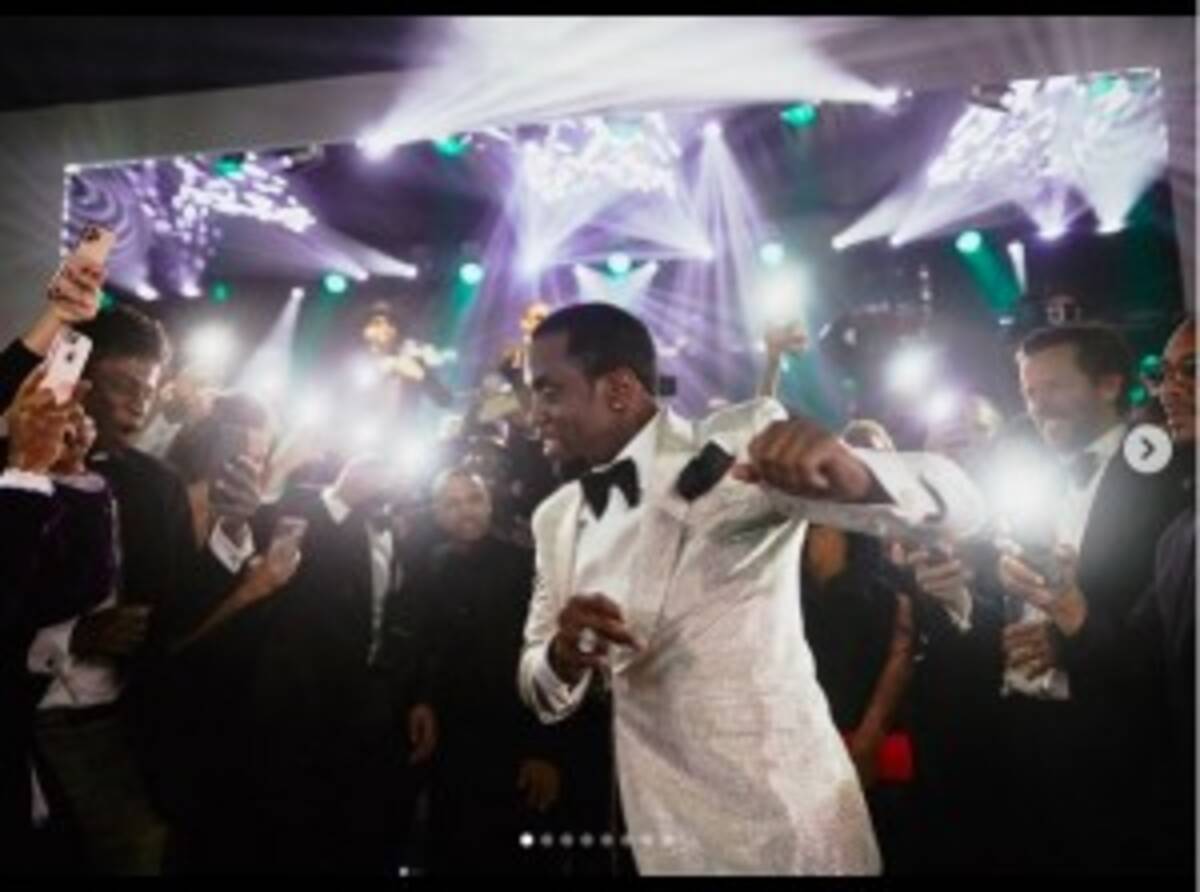 ビヨンセ Jay Z夫妻 キム カニエ夫妻の姿も Diddy ディディー 50歳誕生日パーティーの顔ぶれが豪華すぎ 19年12月17日 エキサイトニュース
