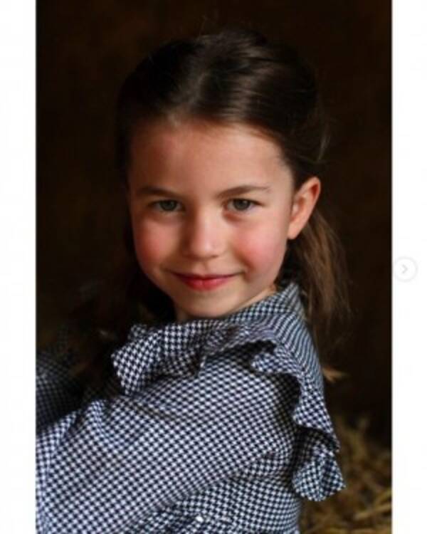 英 シャーロット王女が5歳に 母キャサリン妃撮影による最新写真が公開 エキサイトニュース