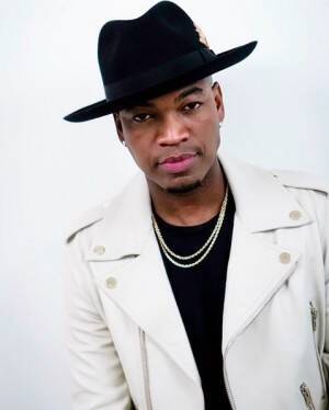 ジョージ フロイドさん葬儀で熱唱したne Yo パフォーマンス前の挨拶に非難殺到 年6月12日 エキサイトニュース