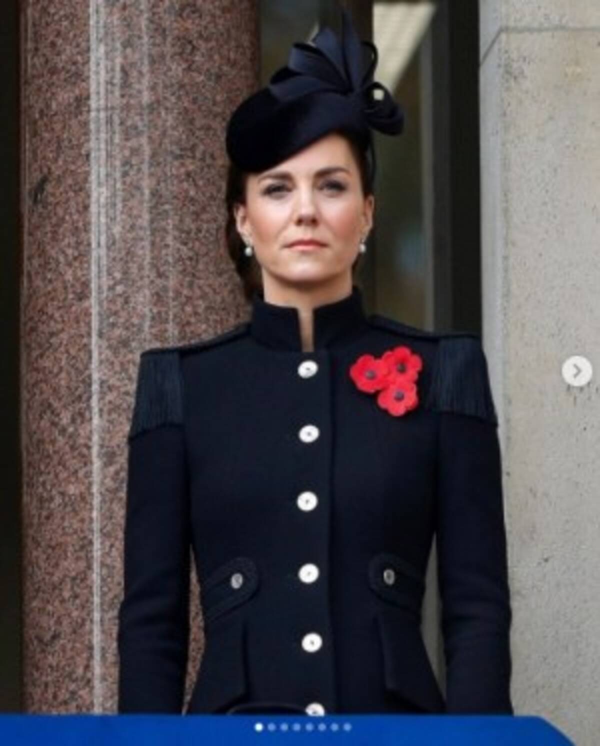 キャサリン妃 戦没者追悼式典にエリザベス女王と別のバルコニーから出席 年11月11日 エキサイトニュース