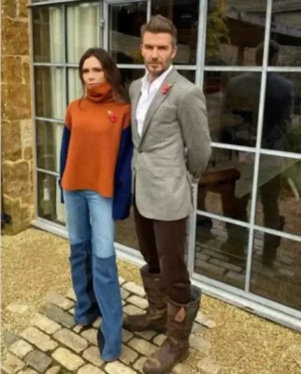 ベッカム夫妻、英国カントリーファッションの2ショットにファン沸く「スタイリッシュな散歩！」