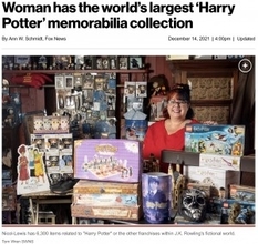 ハリー・ポッターに魅了された女性、約20年間集め続けた魔法アイテムがギネス世界記録に認定される（英）＜動画あり＞
