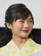 伊藤沙莉 久しぶりのディズニー満喫shotに反響 美女2人のラブラブデート 21年12月日 エキサイトニュース