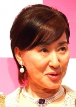 松居一代、謝罪に訪れた社員の手土産に激怒　「ふざけやがって」「ミニ羊羹ですよ!!」