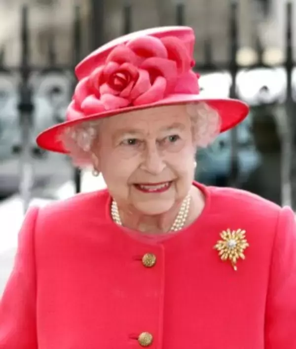 くまのパディントン、エリザベス女王への追悼メッセージ「全てのことに感謝」に「泣ける」の声続出