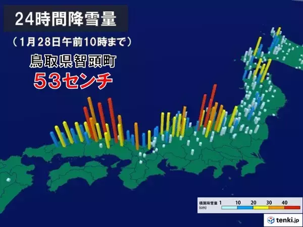 西日本や北陸　積雪急増　夕方まで大雪続く　交通障害など注意