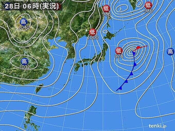 西日本や北陸　積雪急増　夕方まで大雪続く　交通障害など注意