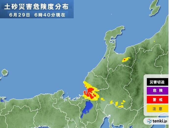 福井県で非常に激しい雨　岐阜県や愛知県にも活発な雨雲　今夜まで大気の状態が不安定