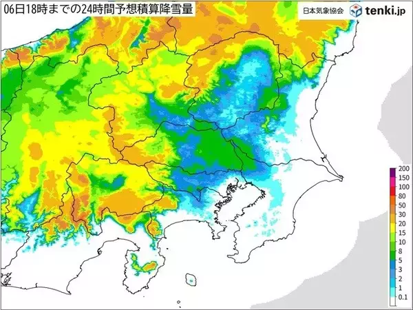 「東京都心で1センチの積雪　雪のピークはこれから今夜　スリップ事故や転倒に警戒を」の画像