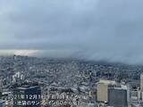 「関東地方　寒冷前線が通過中　大きな雲」の画像1