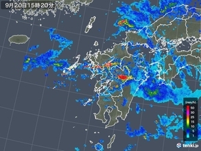 熊本県で次々1時間100ミリ超の猛烈な雨