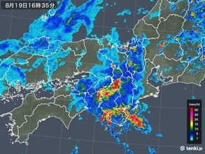 京都で川の水位急上昇　近畿は今夜も滝のような雨警戒