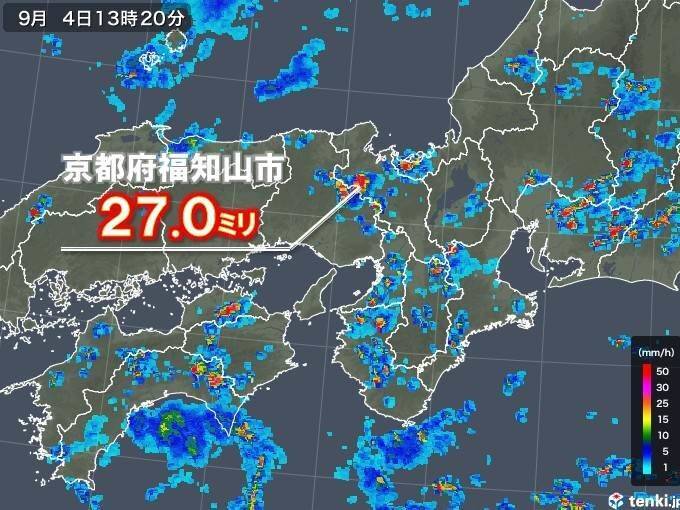 大気不安定　近畿や四国で局地的にどしゃ降りの雨