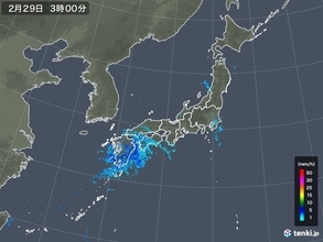 九州で24時間に100ミリを超える雨　雨雲は東へ