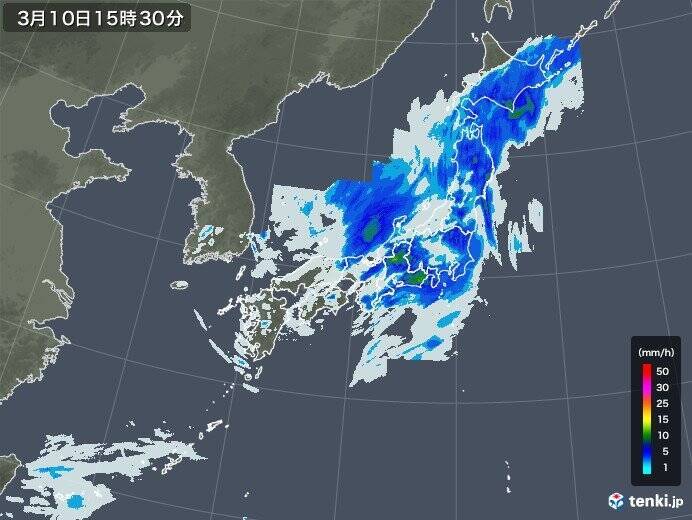 長崎や高知で3月としては記録的な雨に