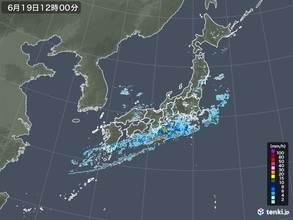 西日本雨のピーク越える　近畿～関東は夕方まで土砂災害注意
