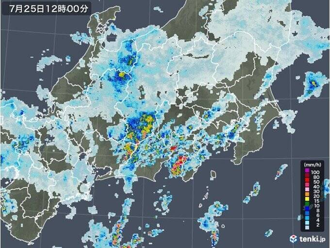 関東甲信　雨雲が次々と流れ込む　いったん雨がやんでも急な激しい雨に注意