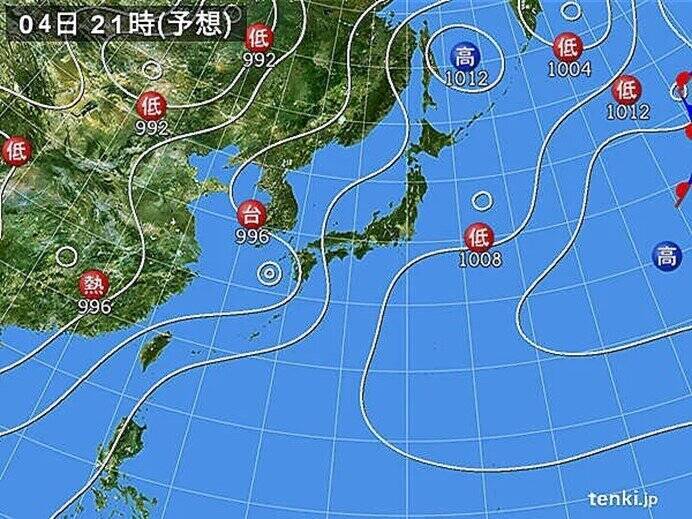 4日　台風4号は東シナ海を北上中　広く暖かく湿った空気が流入　局地的に大雨の恐れ