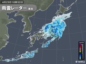 荒天エリア東へ　静岡は滝のような雨　関東は最大瞬間風速30メートル以上の暴風警戒