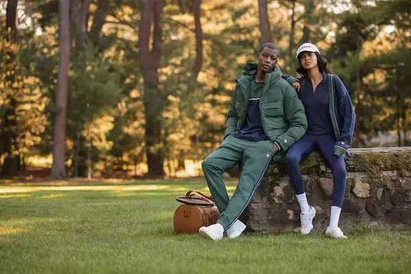 「アメリカ発スポーツブランド「ウイルソン」、ブランドの日本上陸を象徴する第一号店を東京・丸の内にグランドオープン」の画像