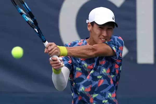 綿貫陽介、今季2度目のツアー大会は初戦敗退。約1年9ヵ月ぶりにシングルス復帰の元世界14位エドムンドに敗戦[シティ・オープン]