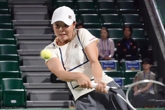 木下晴結、グランドスラム初挑戦で予選2回戦進出 経験豊富な元世界46位をストレートで破る[ウィンブルドン]