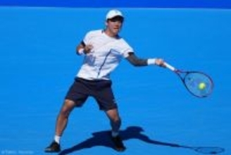 西岡良仁 11年ぶりの全豪オープン予選で世界222位を圧倒し快勝スタート