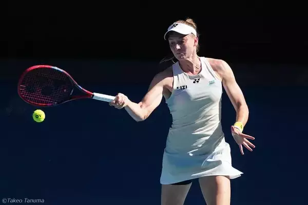 ルバキナ、シフィオンテクを撃破し3年ぶりの4強！11本のエースと圧倒的攻撃力で生涯グランドスラムを阻止[全豪オープン]