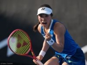 坂詰姫野、日本人対決を制し初のグランドスラム本戦王手！粘りのテニスで本玉真唯を振り切る[全豪オープン予選]