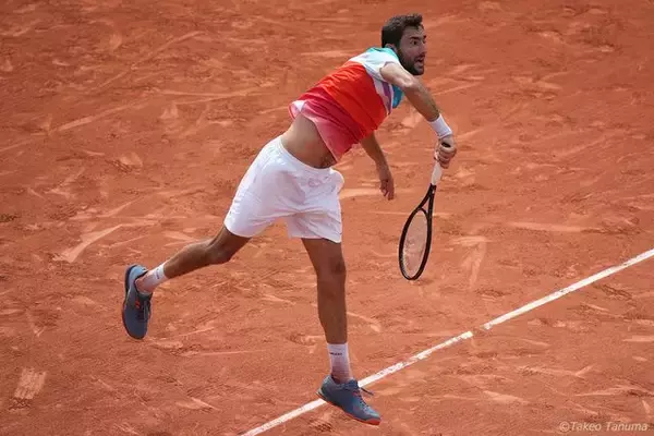 チリッチが4年ぶり3度目のベスト8! 完璧なテニスを見せてメドベージェフにブレーク許さず完勝[全仏オープン]