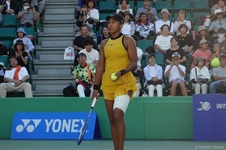 大坂なおみ 左脚負傷のため準々決勝を棄権…2回戦終盤で痛める[木下グループジャパンオープン]