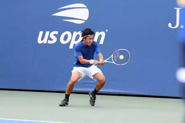 【全米オープンジュニア遠征レポート】櫻井義浩、本戦1回戦で英国の壁に屈する。善戦実らずもダブルスへ意気込む