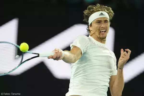ズベレフ、見せ場なくストレートで敗戦「あんなプレーでは世界1位になる資格ない」全豪オープン]