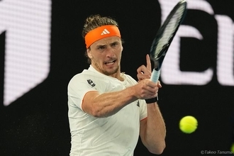 ズベレフ、20歳ティエンを退け3年連続の4強進出！24本のエースで接戦を制し悲願のグランドスラム初Vへ前進[全豪オープン]