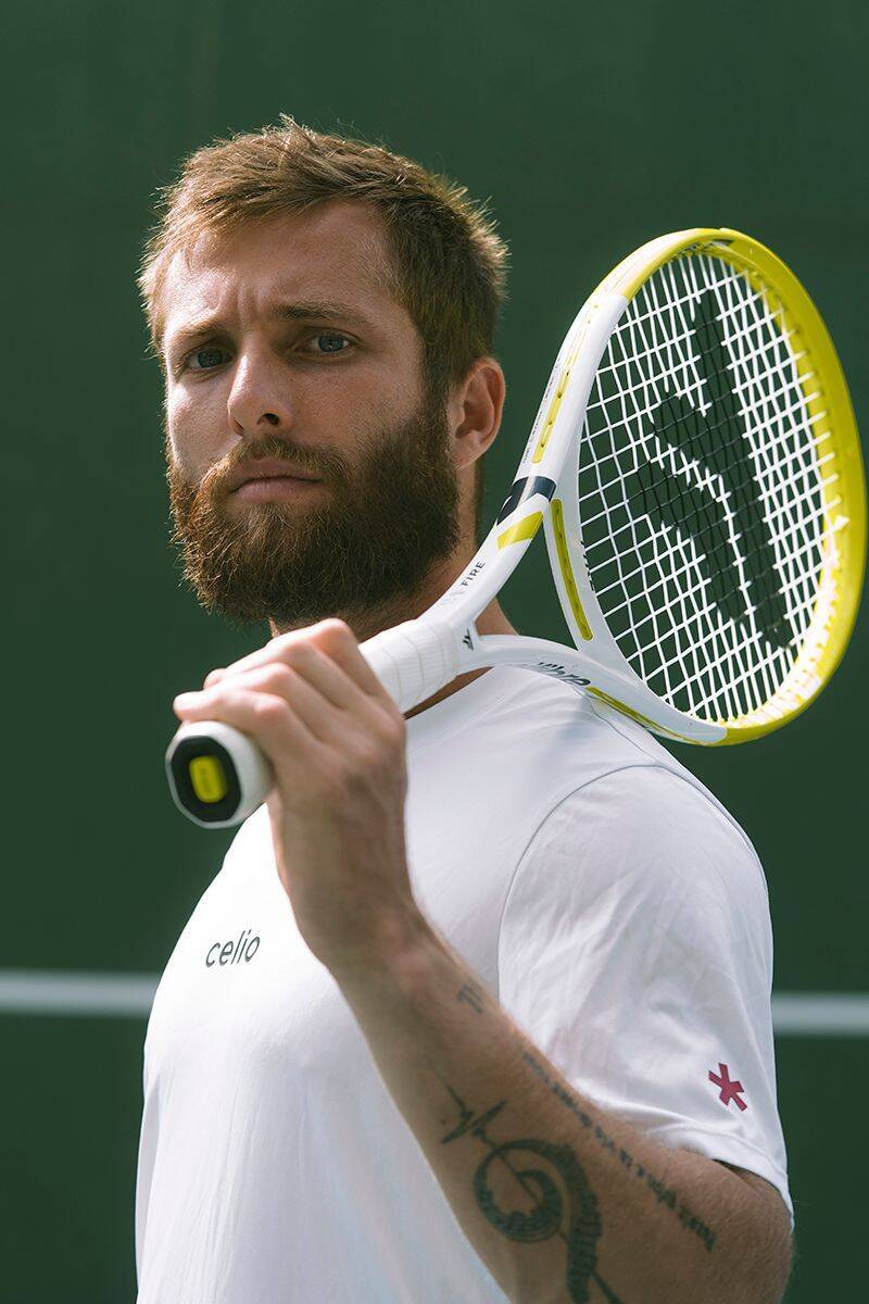 テクニファイバーが放つ新世代パワーラケット「FIRE」誕生。競技性と操作性を高めた「ちょうどいい」進化