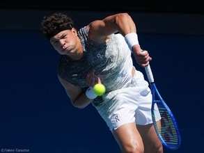 シェルトン、地元勢に完勝し3回戦へ。大学時代から知る世界31位バシュロとグランドスラムの舞台で激突[全豪オープン]