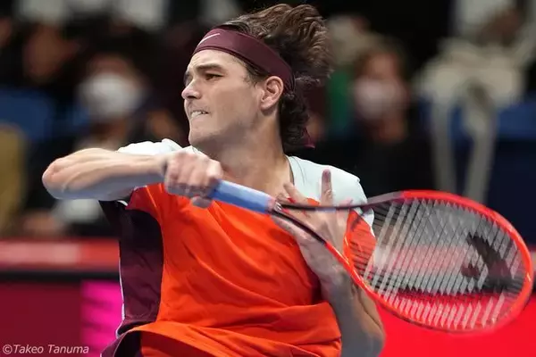 フリッツ、シャポバロフとの激闘を制し決勝へ。今季3勝目をかけて同胞の世界19位ティアフォーと対戦[楽天ジャパンオープン]
