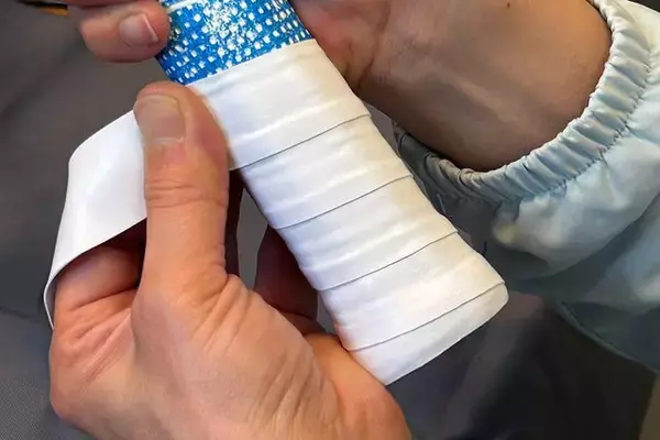 はじめてシリーズ「グリップテープ選び」#12 ～最安価なカスタマイズ。グリップテープは「自分で巻く！」～