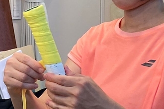 はじめてシリーズ「グリップテープ選び」#11 ～グリップテープは「ラケットの下着」。その存在価値を見直して！～