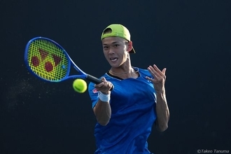 坂本怜、3時間51分の死闘の末に惜敗…最終セットで痙攣に見舞われグランドスラム本戦初白星ならず[全豪オープン]