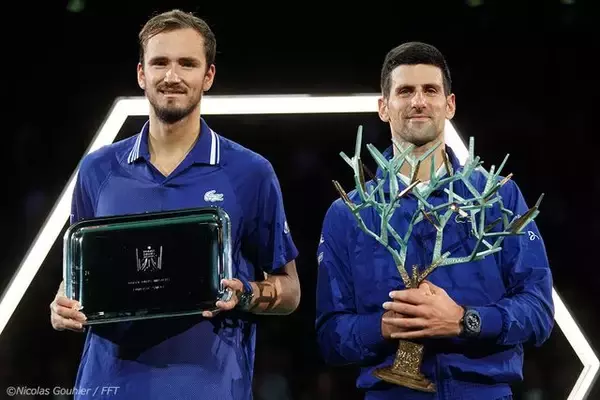 ジョコビッチがメドベージェフを下し大会6度目、最多37度目のマスターズ制覇「リラックスしてプレーできた」[ロレックス・パリ・マスターズ]