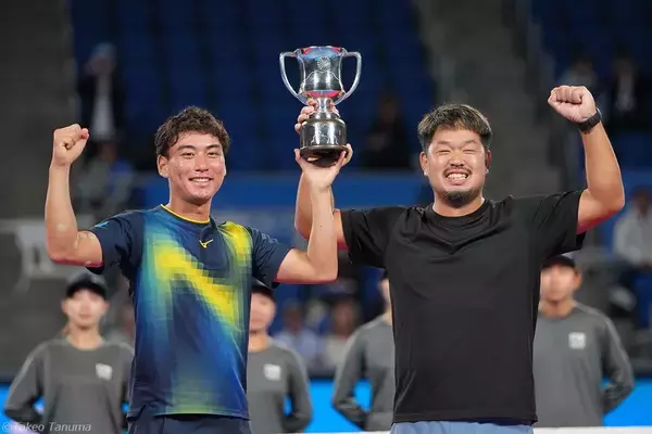 「田口涼太郎が全日本タイトル奪取、野口政勝とのダブルスも制して男子では20年ぶりの単複2冠！女子ダブルスは小堀桃子／山﨑郁美が優勝[第100回 全日本テニス選手権]」の画像